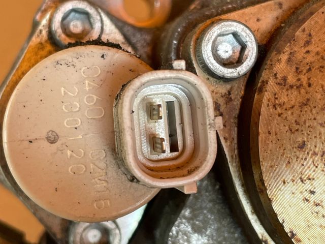 bontott MAZDA 6 Nagynyomású Szivattyú