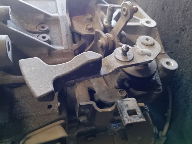 bontott MAZDA 6 Váltó (Mechanikus)