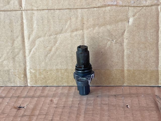 bontott MAZDA 6 Vezérműtengely Fordulatszám Jeladó