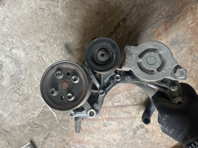 bontott MAZDA 6 Vízpumpa