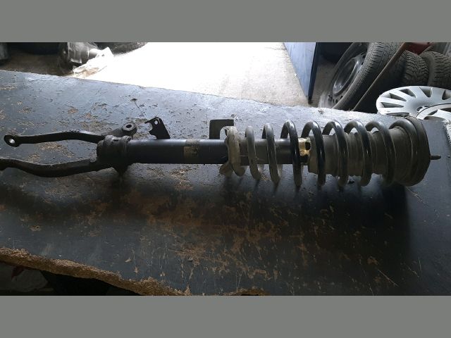 bontott MAZDA 6 Bal első Gólyaláb (Lengécsillapító, Rugó)