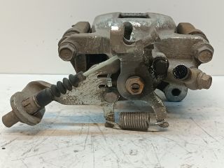 bontott MAZDA 6 Jobb hátsó Féknyereg Munkahengerrel