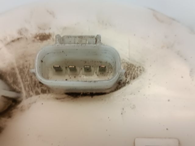 bontott MAZDA 6 Üzemanyag Szivattyú