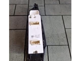 bontott MAZDA 6 Ablakemelő Kapcsoló Négyes / Kettes