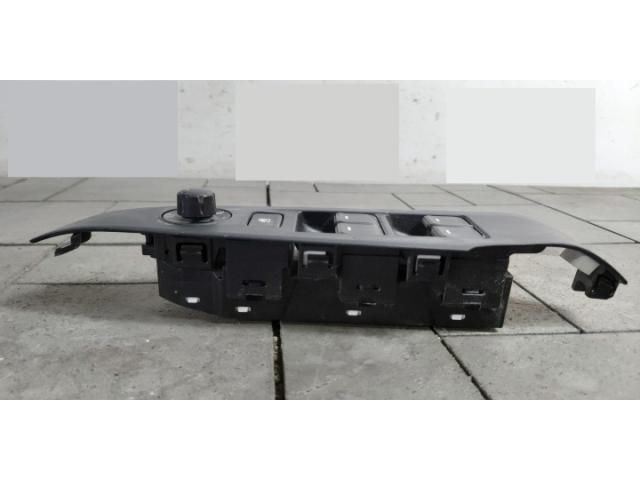 bontott MAZDA 6 Ablakemelő Kapcsoló Négyes / Kettes