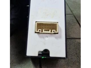 bontott MAZDA 6 Ablakemelő Kapcsoló Négyes / Kettes