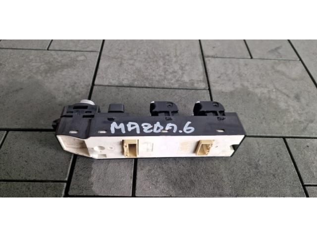 bontott MAZDA 6 Ablakemelő Kapcsoló Négyes / Kettes