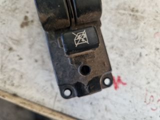 bontott MAZDA 6 Ablakemelő Kapcsoló Négyes / Kettes