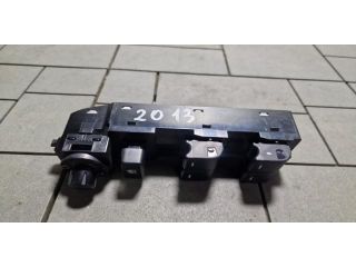 bontott MAZDA 6 Ablakemelő Kapcsoló Négyes / Kettes