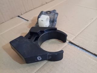 bontott MAZDA 6 Ablakmosó Tartály Tartó