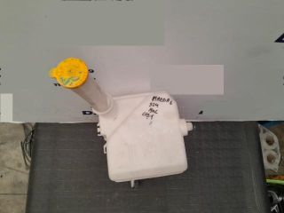 bontott MAZDA 6 Ablakmosó Tartály