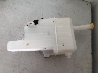 bontott MAZDA 6 Ablakmosó Tartály