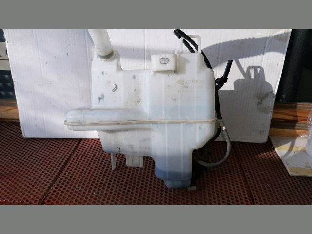 bontott MAZDA 6 Ablakmosó Tartály