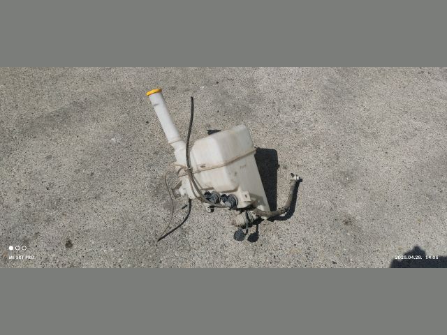 bontott MAZDA 6 Ablakmosó Tartály