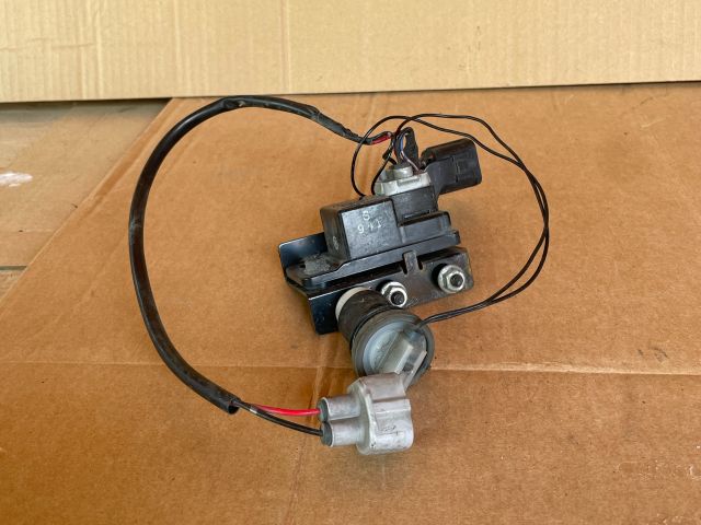 bontott MAZDA 6 Ablaktörlő Relé