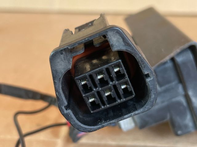 bontott MAZDA 6 Ablaktörlő Relé