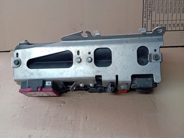 bontott MAZDA 6 Akkumulátor Komfort Elektronika