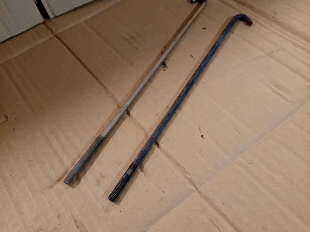 bontott MAZDA 6 Akkumulátor Leszorító