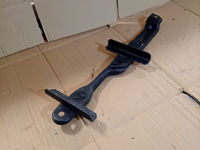 bontott MAZDA 6 Akkumulátor Leszorító