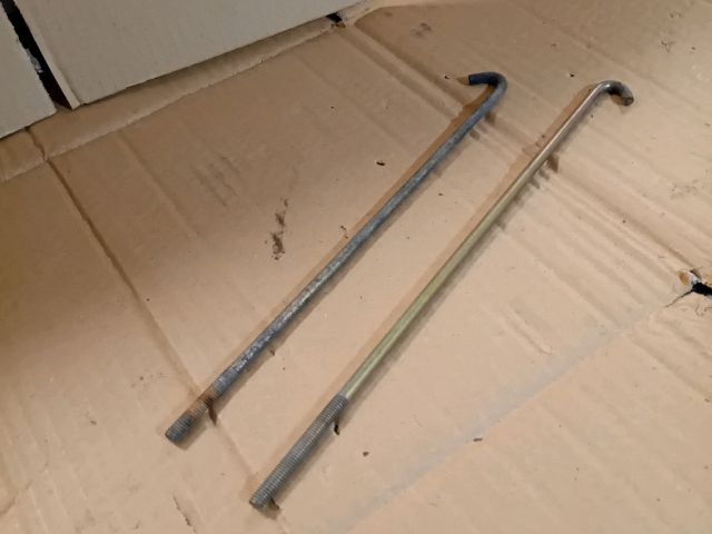 bontott MAZDA 6 Akkumulátor Leszorító