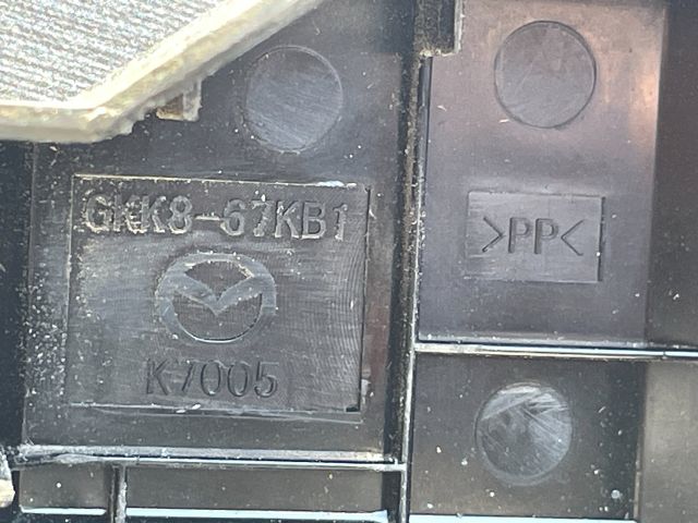 bontott MAZDA 6 Akkumulátor Saru Fedél