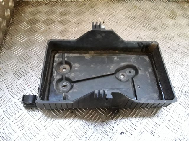 bontott MAZDA 6 Akkumulátor Tartó