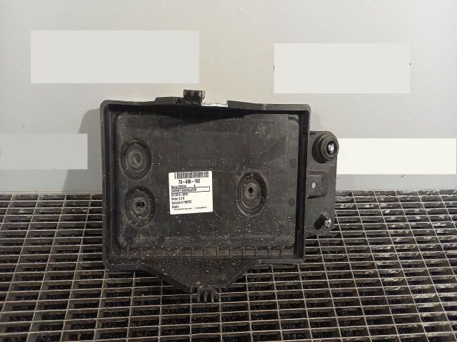 bontott MAZDA 6 Akkumulátor Tartó