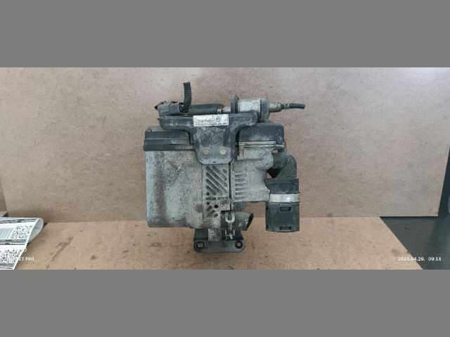 bontott MAZDA 6 Állófűtés (Részeivel)