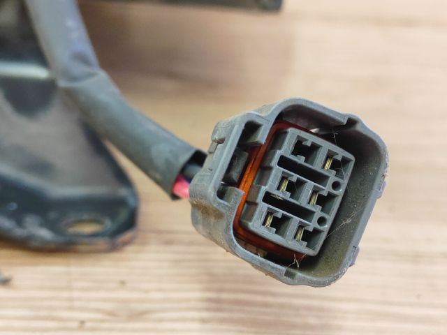 bontott MAZDA 6 Állófűtés (Részeivel)