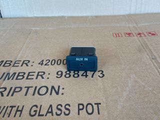 bontott MAZDA 6 AUX Csatlakozó