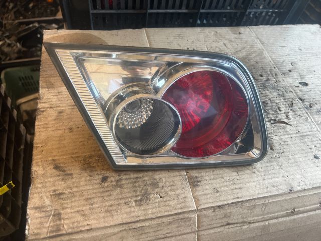 bontott MAZDA 6 Bal Belső Hátsó Lámpa