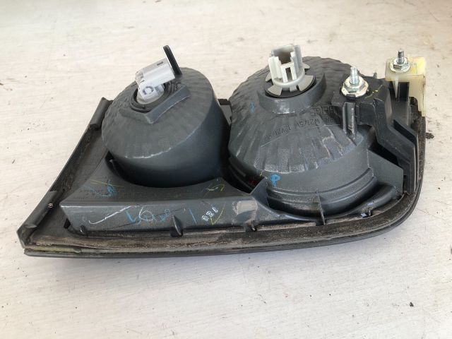 bontott MAZDA 6 Bal Belső Hátsó Lámpa