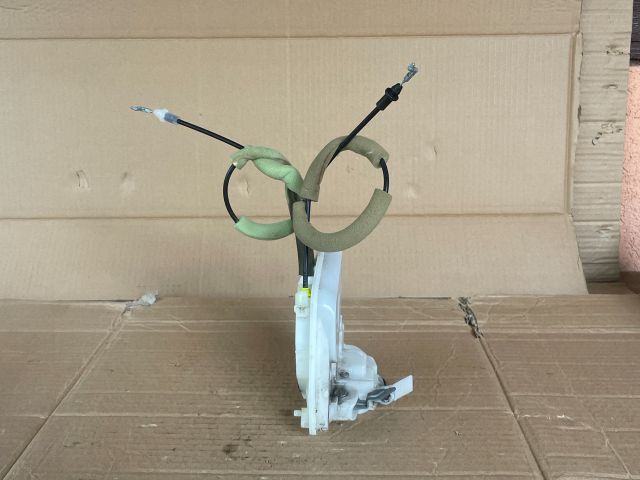 bontott MAZDA 6 Bal Csomagtérajtó Zárszerkezet