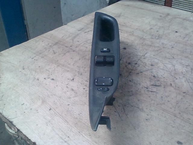 bontott MAZDA 6 Bal első Ablakemelő Kapcsoló