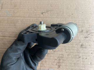 bontott MAZDA 6 Bal első Ablakemelő Motor