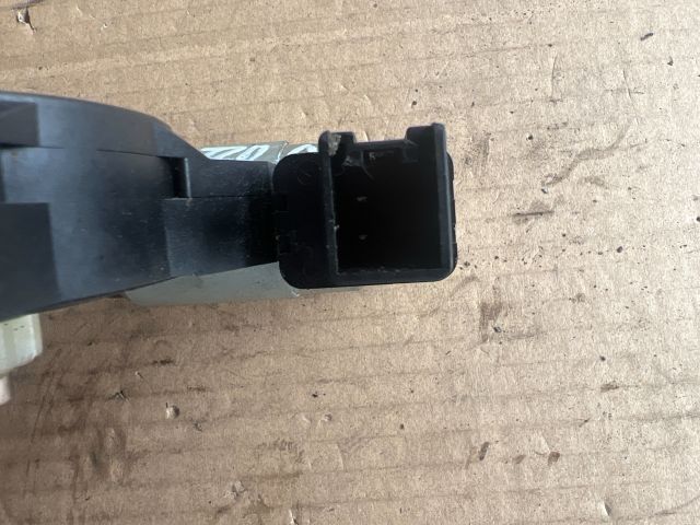 bontott MAZDA 6 Bal első Ablakemelő Motor