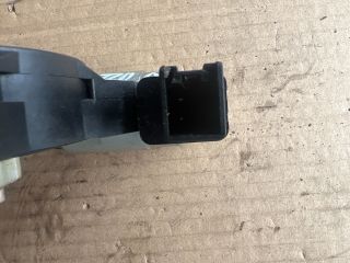 bontott MAZDA 6 Bal első Ablakemelő Motor