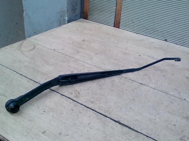 bontott MAZDA 6 Bal első Ablaktörlő Kar