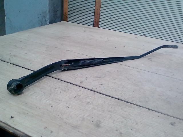 bontott MAZDA 6 Bal első Ablaktörlő Kar