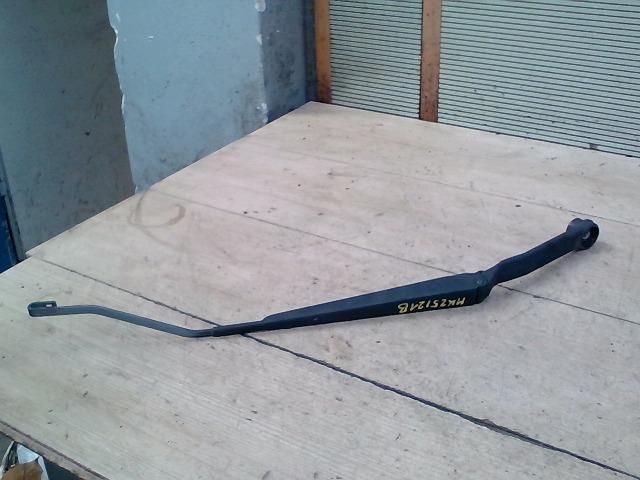 bontott MAZDA 6 Bal első Ablaktörlő Kar