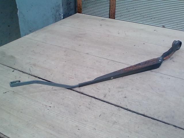 bontott MAZDA 6 Bal első Ablaktörlő Kar