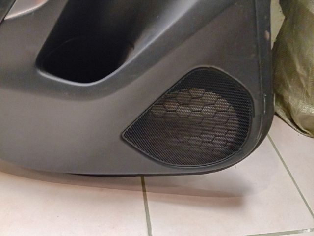 bontott MAZDA 6 Bal első Ajtó Kárpit