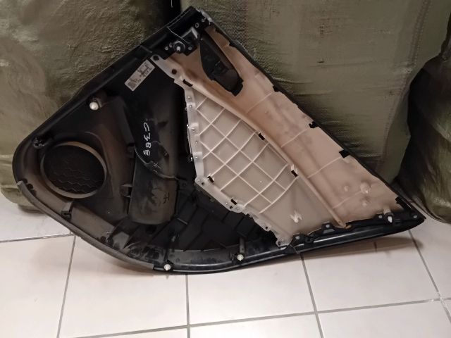 bontott MAZDA 6 Bal első Ajtó Kárpit