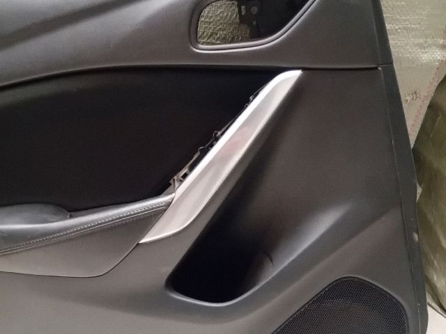 bontott MAZDA 6 Bal első Ajtó Kárpit