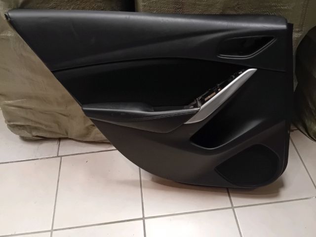 bontott MAZDA 6 Bal első Ajtó Kárpit