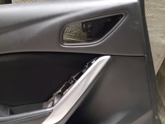 bontott MAZDA 6 Bal első Ajtó Kárpit