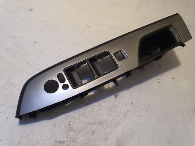 bontott MAZDA 6 Bal első Ajtóbehúzó