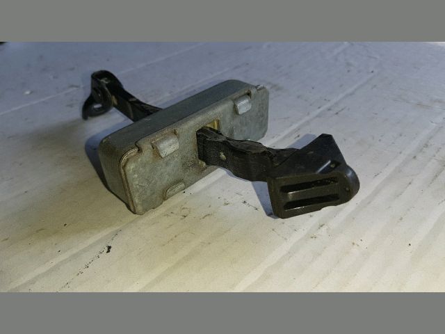 bontott MAZDA 6 Bal első Ajtóhatároló