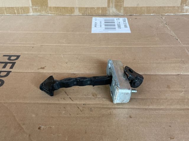 bontott MAZDA 6 Bal első Ajtóhatároló