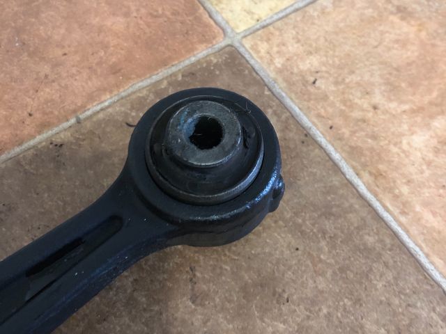 bontott MAZDA 6 Bal első Alsó Lengőkar